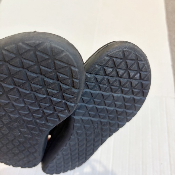 Teva Voya Slide Sandals Black Size 5 Size EU36 Strappy Sustainable Cushioned - Picture 10 of 12